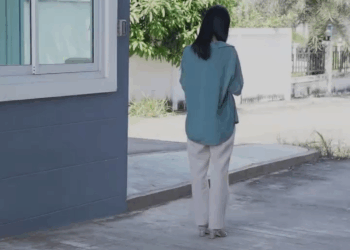 [ครบชุด] WIN08355 เพราะอะไร ถึงหลงรักสาวสติไม่ดี สู้ไปด้วยกัน