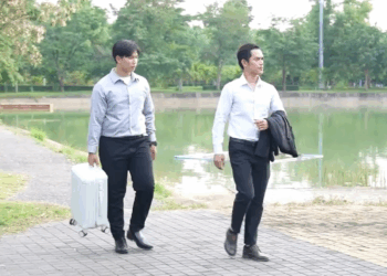 [ครบชุด] WIN08343 เพื่อนกันเขาไม่เหลี่ยมใส่กันหรอก สู้ไปด้วยกัน