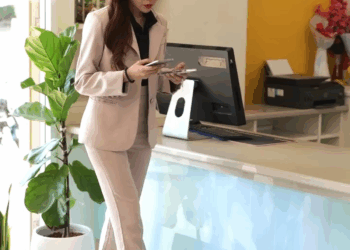 [ครบชุด] 1807036 ประธานใจร้าย ไล่พนักงานออกแบบไร้เหตุผล