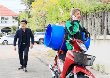 [ครบชุด] 1807079 รักหมดใจยัยไรเดอร์ ละครสั้น กล่องหนัง