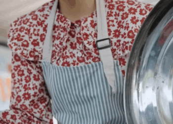 [ครบชุด] 0207208 แม่ค้าก๋วยเตี๋ยวคนไหน