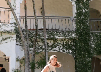 [ครบชุด] WIN08298 แต่งตัวจน โดนหาว่าเป็นขอทาน EP1