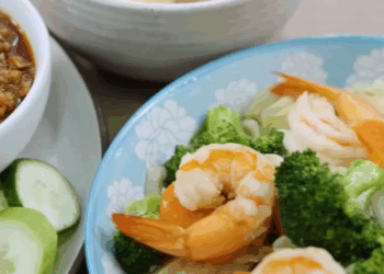 [ครบชุด] 0207222 นักศึกษาเป็นบ้า