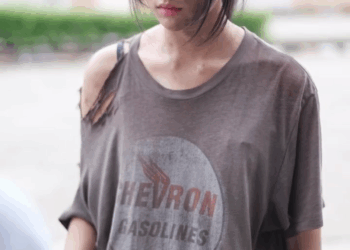 [ครบชุด] WIN08137 จ่ายค่าก๋วยเตี๋ยวให้ขอทาน ขอทานกลับมาตอบแทน