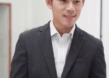 [ครบชุด] WIN08271 แม่บ้านอะไร จ้างเดือนละเป็นแสน สู้ไปด้วยกัน