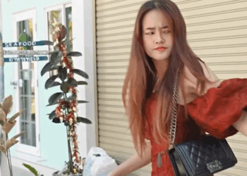 [ครบชุด] WIN08169 คิดว่าสวยมากมั้ง คิดว่าสวยมากมั้ง