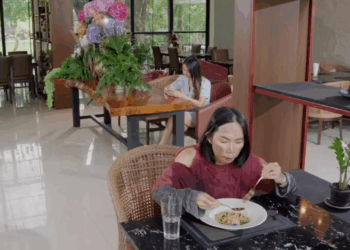 [ครบชุด] 1807207 ชีวิตคนเราไม่เที่ยงธรรม วันนี้เราจน ไม่ได้แปลว่าวันหน้าเราจะ