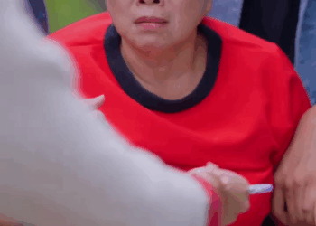 [ครบชุด] 1807213 แม่ไม่ยอมแบ่งมรดกให้น้องสาว น้องสาวก็เลยโยนแม่ทิ้งน้ำไปเลย กันและกัน