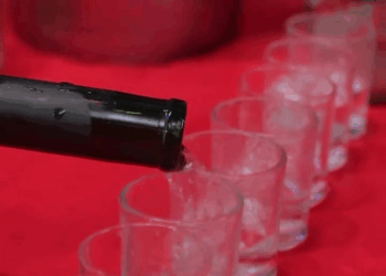 [ครบชุด] 1807233 ตอนแรก ป่วนหัวใจคุณลุง CEO