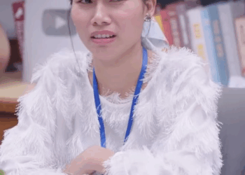 [ครบชุด] 2207009 ประธานบริษัทมาทำงานสายโดนหัก200บาn