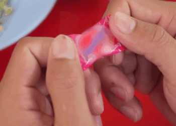 [ครบชุด] 2207029 แบบนี้ก็มีด้วยเหรอ เอาลูกอมมาแลกก๋วยเตี๋ยว สู้ไปด้วยกัน