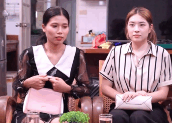 [ครบชุด] 2207051 ไร้ยางอายจังเลยนะเธอ