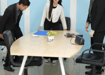 [ครบชุด] 1007010 ส่งน้องสาวไปเป็นพนักงานกระจอก กลับเจอ