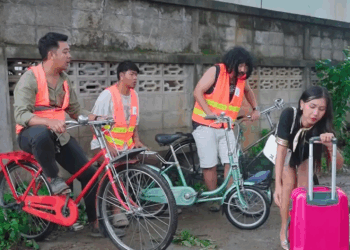 [ครบชุด] 1007060 เจอสาวสวยข้างทาง ส่งฟรีก็ได้