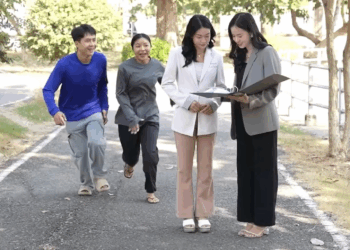 [ครบชุด] WIN08028 ประธานบริษัท ทำไมมีเพื่อนเป็นคนงาน สู้ไปด้วยกัน