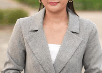 [ครบชุด] 2207113 มีจริงเหรอ คนทำงานแลกข้าวกล่อง สู้ไปด้วยกัน