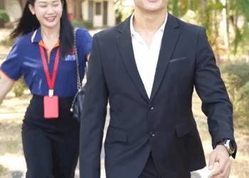 [ครบชุด] WIN08029 ประธานคนนี้ ทำไมหน้าตาเหมือนแฟนฉัน สู้ไปด้วย