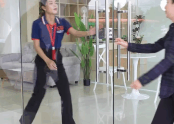 [ครบชุด] 2207127 แต่งตัวดูจน ไม่มีสิทธิ์เข้าที่นี่ สู้ต่อไป