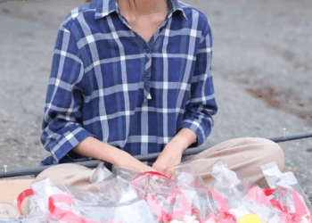 [ครบชุด] 1007111 ปลอมเป็นแม่ค้าตาบอด ลองใจคนสมัคร