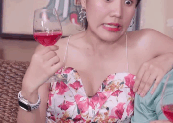 [ครบชุด] 2207180 แม่บ้านเป็นรูปปั้น ที่จะช่วยจับชู้เจ้านาย