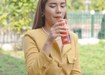 [ครบชุด] 1007245 เพื่อนรักกัน ก็ต้องกินขวดเดียวกันได้สิ เพื่อนรักกัน ก็