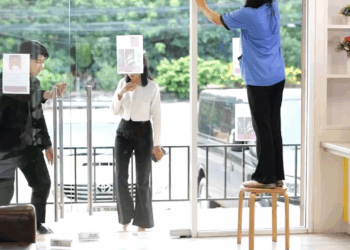 [ครบชุด] 1007246 แม่บ้านที่โดนดูถูกและรังแก คือแม่ของ