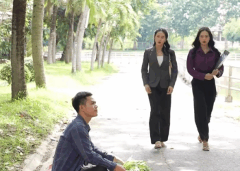 [ครบชุด] 2207268 คุณไม่ให้โอกาสคนอื่น แล้วทำไมฉันต้องให้โอกาสคุณด้วย สู้ไปด้วยกัน