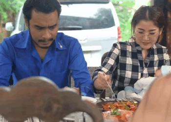 [ครบชุด] 1007361 ใครเป็นคนกำหนด ว่าภรรยาควรอยู่แต่ใน