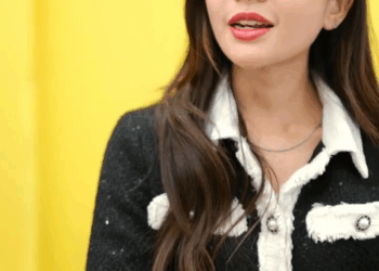 [ครบชุด] 1007365 พาแม่จนๆมาที่ทำงาน กลับโดนผู้จัดการไล่