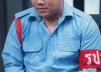 [ครบชุด] 1007384 แพรวเอาของขวัญที่ รปภ ซื้อให้ไปทิ้ง แพรวทำแบบนี้ทำไม