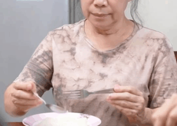 [ครบชุด] 1508154 แม่โดนมิจฉชีพหลอกหมดตัวยังไม่พอ ลูกจะส่งไปอยู่บ้านพักคนชราอีก