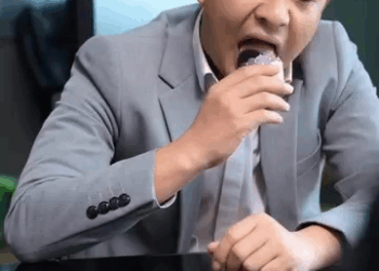 [ครบชุด] 2208103 คาดไม่ถึง