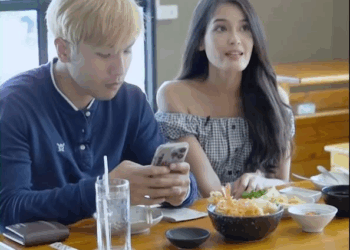 [ครบชุด] 2208058 อยากได้แฟนรวยก็ยอมใจกว้างให้มีอื่น ถูกต้องแล้วเหรอ แล้วความสุขเราคือะไรล่ะ