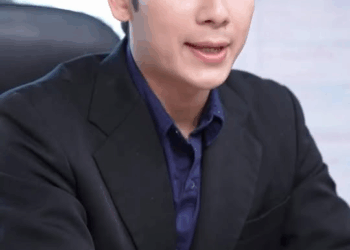 [ครบชุด] 2208357 อยู่ที่ไหนเขาไม่เห็นค่า ก็แค่เดินออกมา