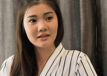 1008367 ประธานปลอมตัว ลองใจเพื่อนเก่า ประธานปลอมตัว ลองใจเพื่อนเก่า