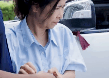 1008053 สมนํ้าหน้า