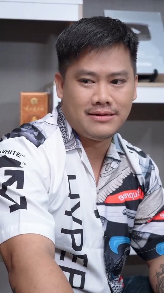 [ครบชุด] 2208154 ระหว่างลูกเขยรวยกับลูกเขยจน