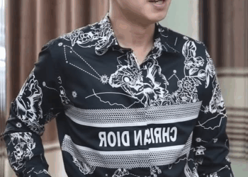 [ครบชุด] 2208155 พ่อไปบ้านอื่นเเถอะ บ้านมันเล็กเกินไป