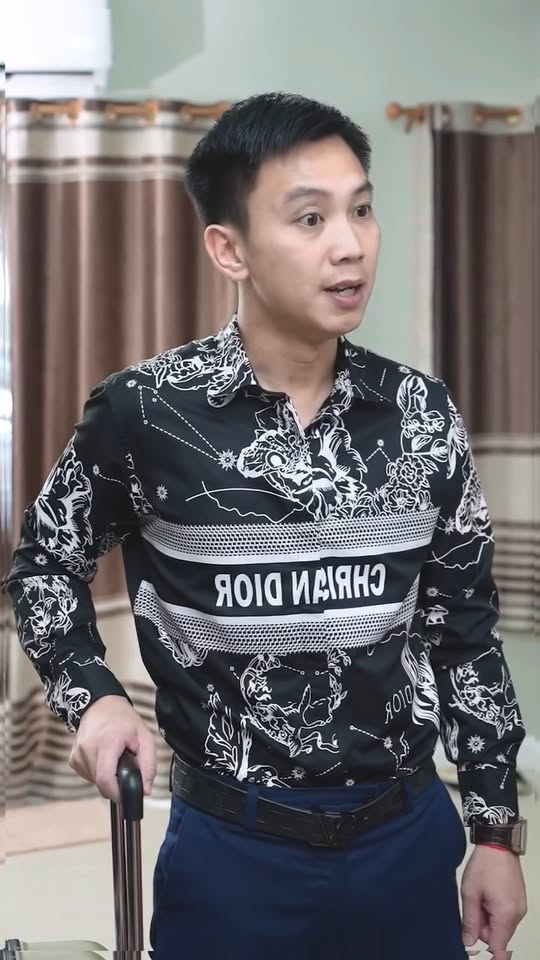 [ครบชุด] 2208155 พ่อไปบ้านอื่นเเถอะ บ้านมันเล็กเกินไป