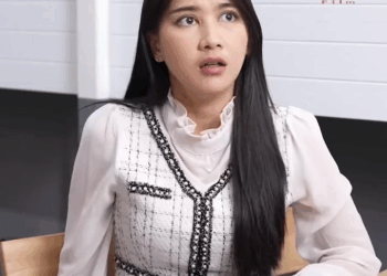 1008272 ส้มตำ ยำหอยเน่า