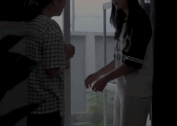 1008263 ก็แม่เป็นแบบนี้ไง หนูถึงไม่อยากพาแม่ออกมาข้างนอก เฮงเฮง