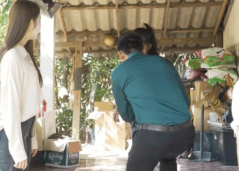 1008103 ไม่ยอมให้ลูกเอาย่าไปอยู่ในเมือง ปายวันวัน