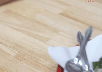 1008039 ผัดกะเพราถาด เศษหมูในดงกะเพรา