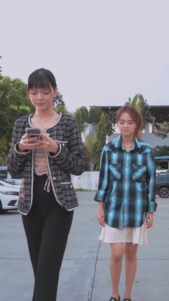 [ครบชุด] 2208219 อย่าพยายามเหมือนคนอื่น จนเสียความเป็นตัวของตัวเอง