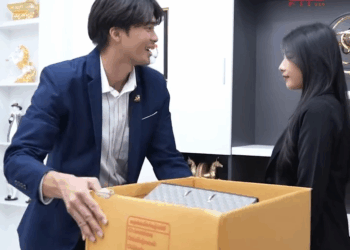 1008314 อดีตประธานบริษัท เข้ามาเก็บของ