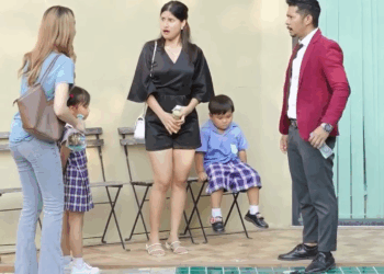 [ครบชุด] 2208273 คนไหนคนดี