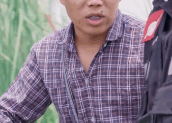 [ครบชุด] 2208247 ลุงพาตำรวจไปขุนหาอะไร ในไร่นา