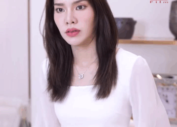 1008090 ประมูลของโบราณ 100 ล้าน