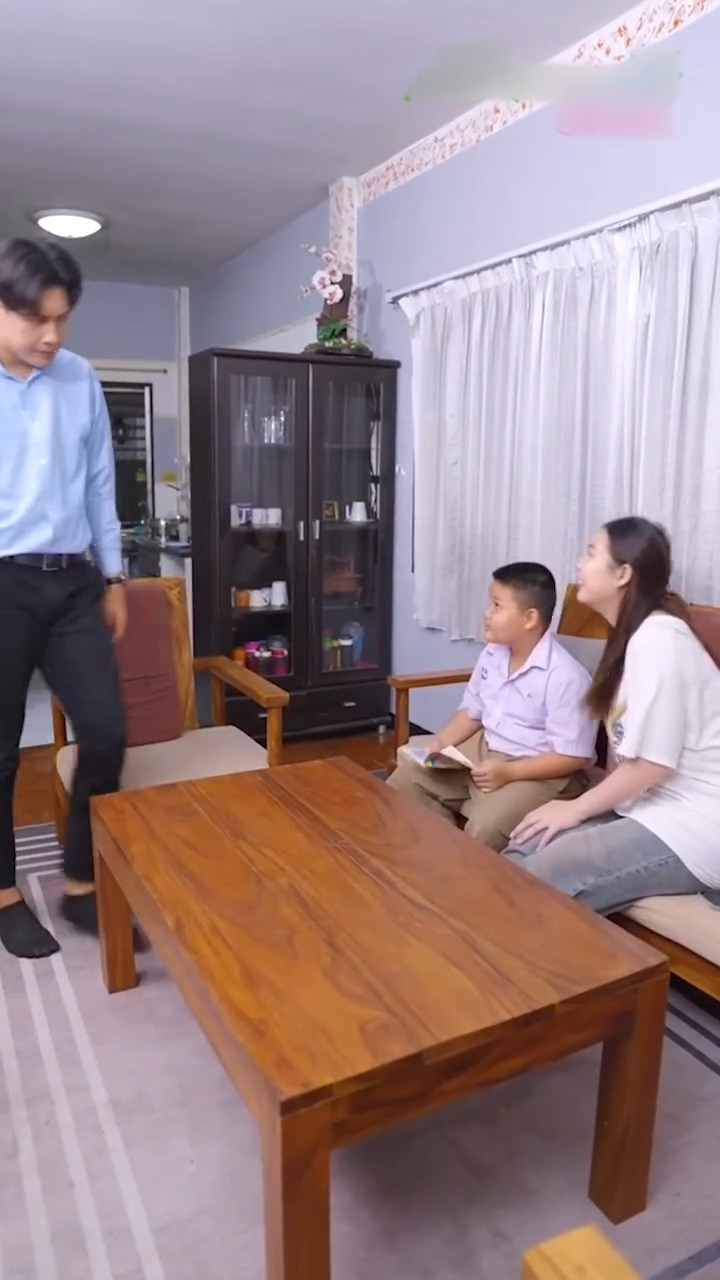 [ครบชุด] 2808395 นักเรียนพบความลับสุดช็อกของครูกับพ่อของตัวเอง เทพ