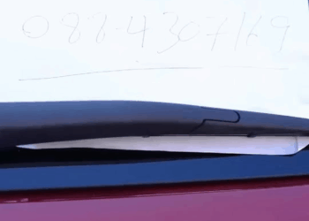 [ครบชุด] 2208074 อย่าใช้อำนาจ บาตรใหญ่ เที่ยวรังแกระรวนชาวบ้าน